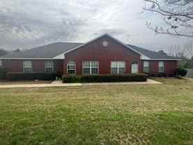448 E Veterans Blvd - Photo 1 of 1
