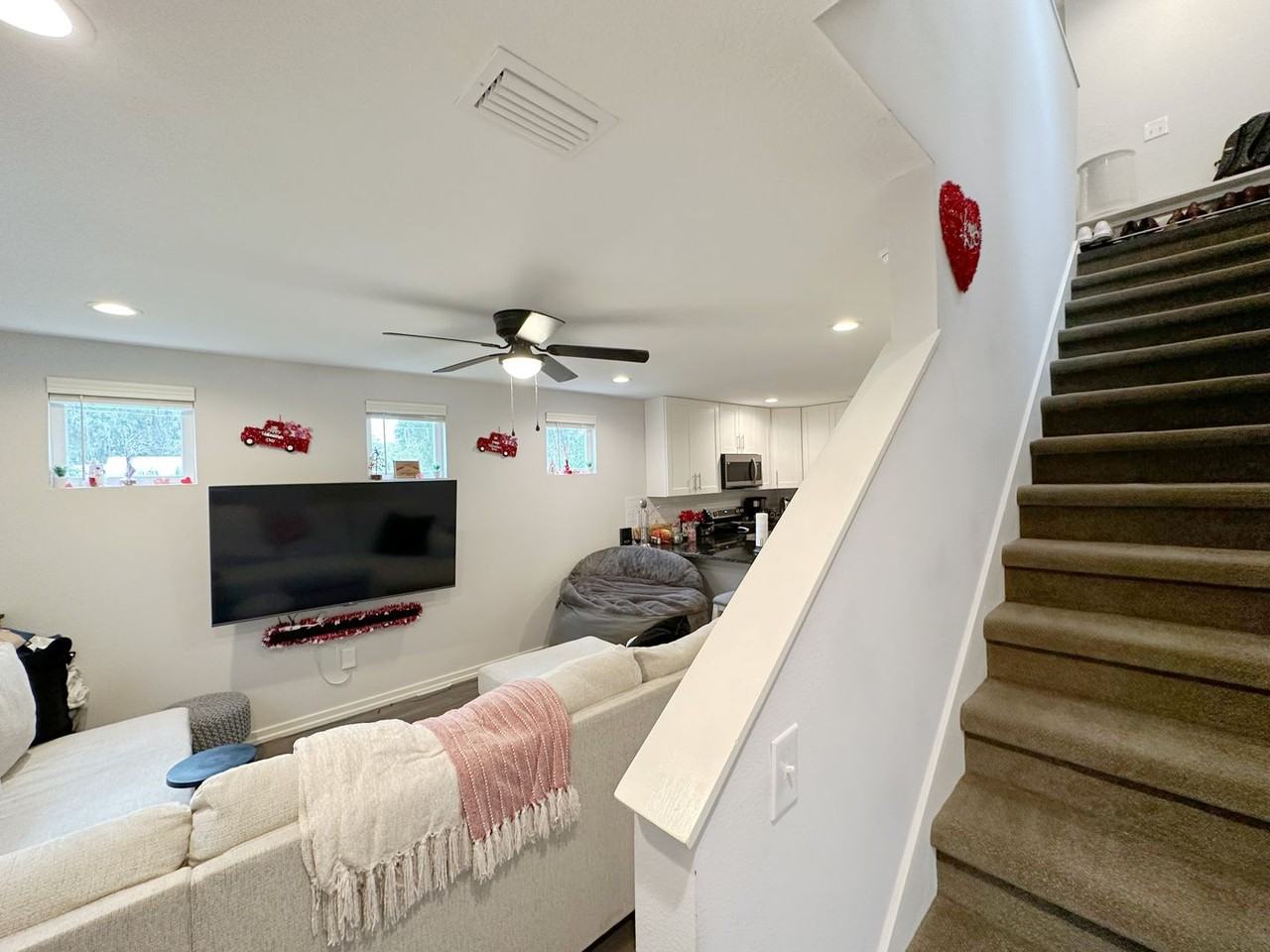 855 Sw 5th Ter - Photo 7 of 16