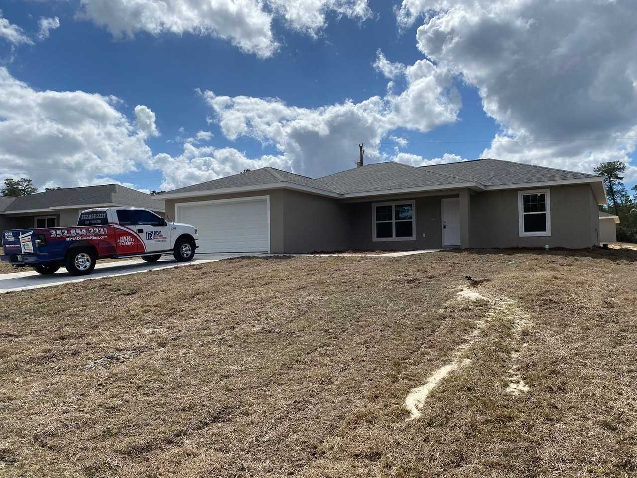 16690 Southwest 21st Avenue Road - Photo 2 of 39