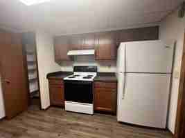 featured image of 616 W Washington St