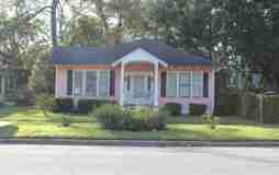 623 N Nicholls St - Photo 1 of 1