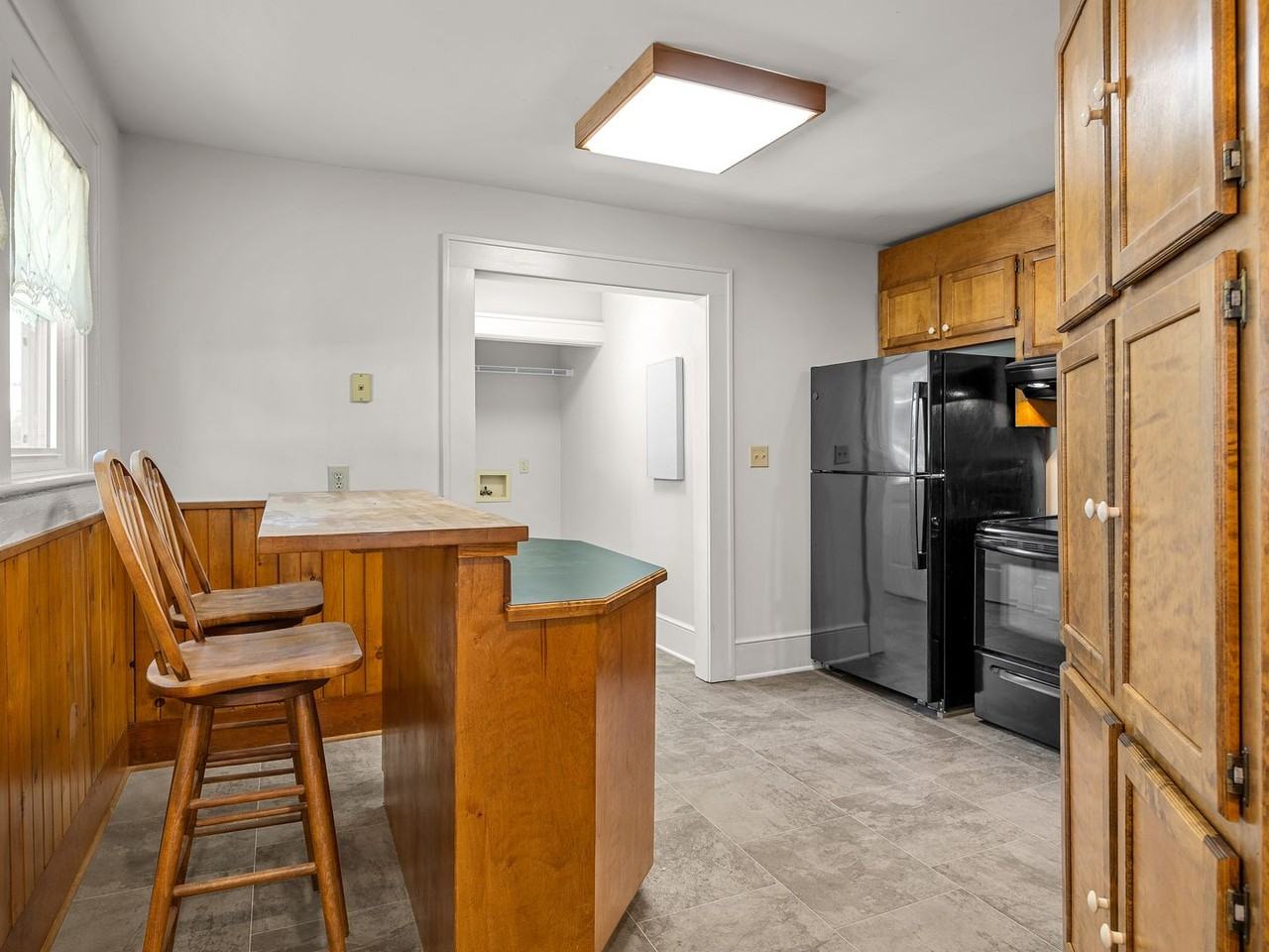 201 Lancaster Avenue - Photo 6 of 30