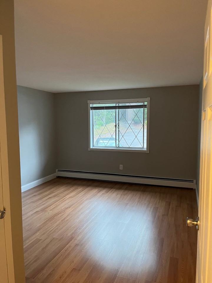 17 Silvestri Cir - Photo 5 of 8