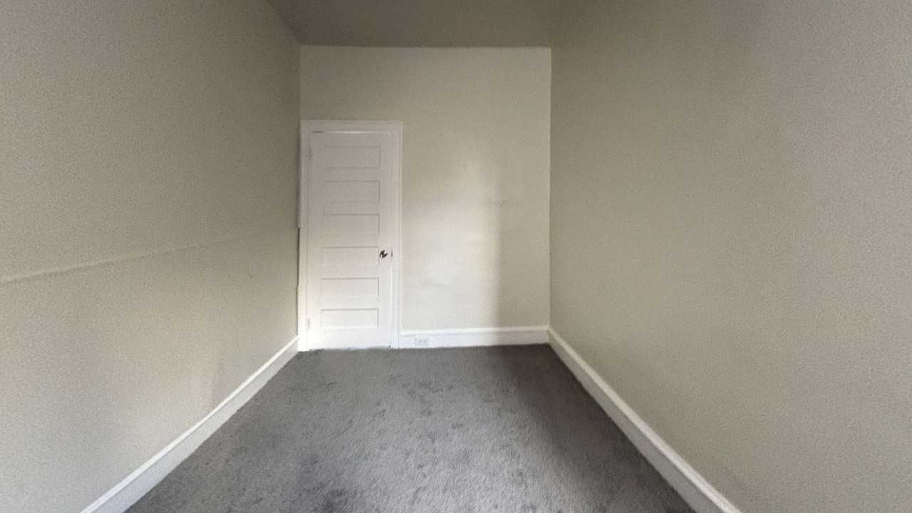 5330 Race Street - Photo 7 of 17