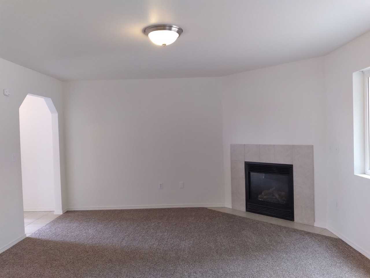 19921 9th Avenue Court East - Photo 2 of 16