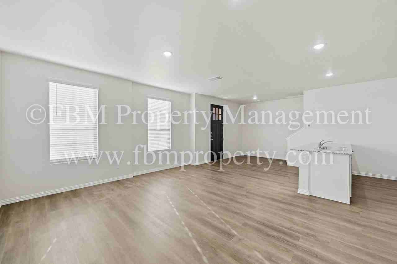 1797 Ethereal Ln - Photo 2 of 31