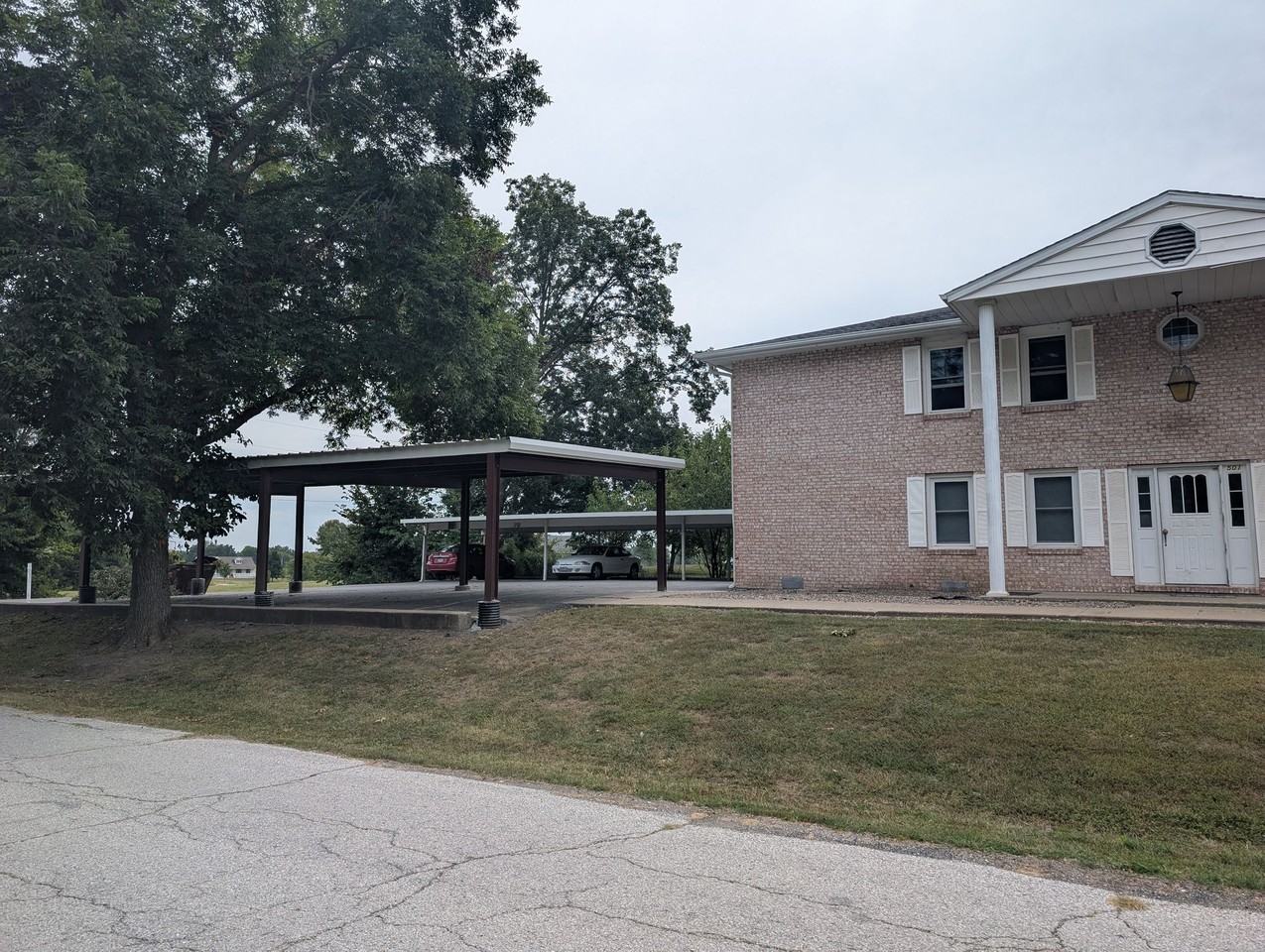 Sunrise Square - Photo 3 of 5