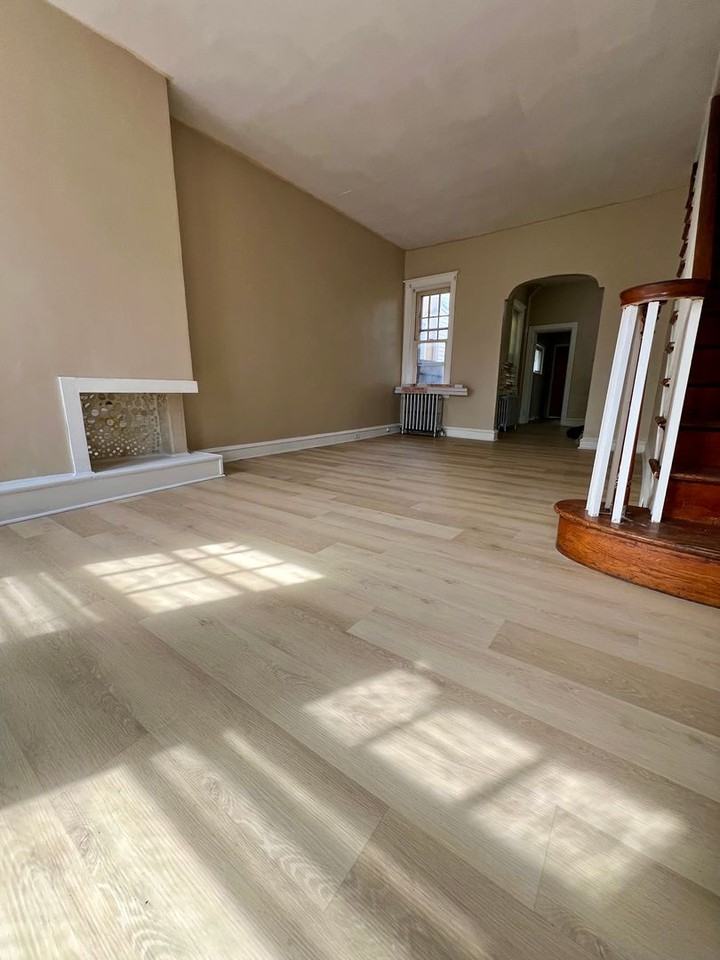 3098 Aramingo Ave - Photo 3 of 20