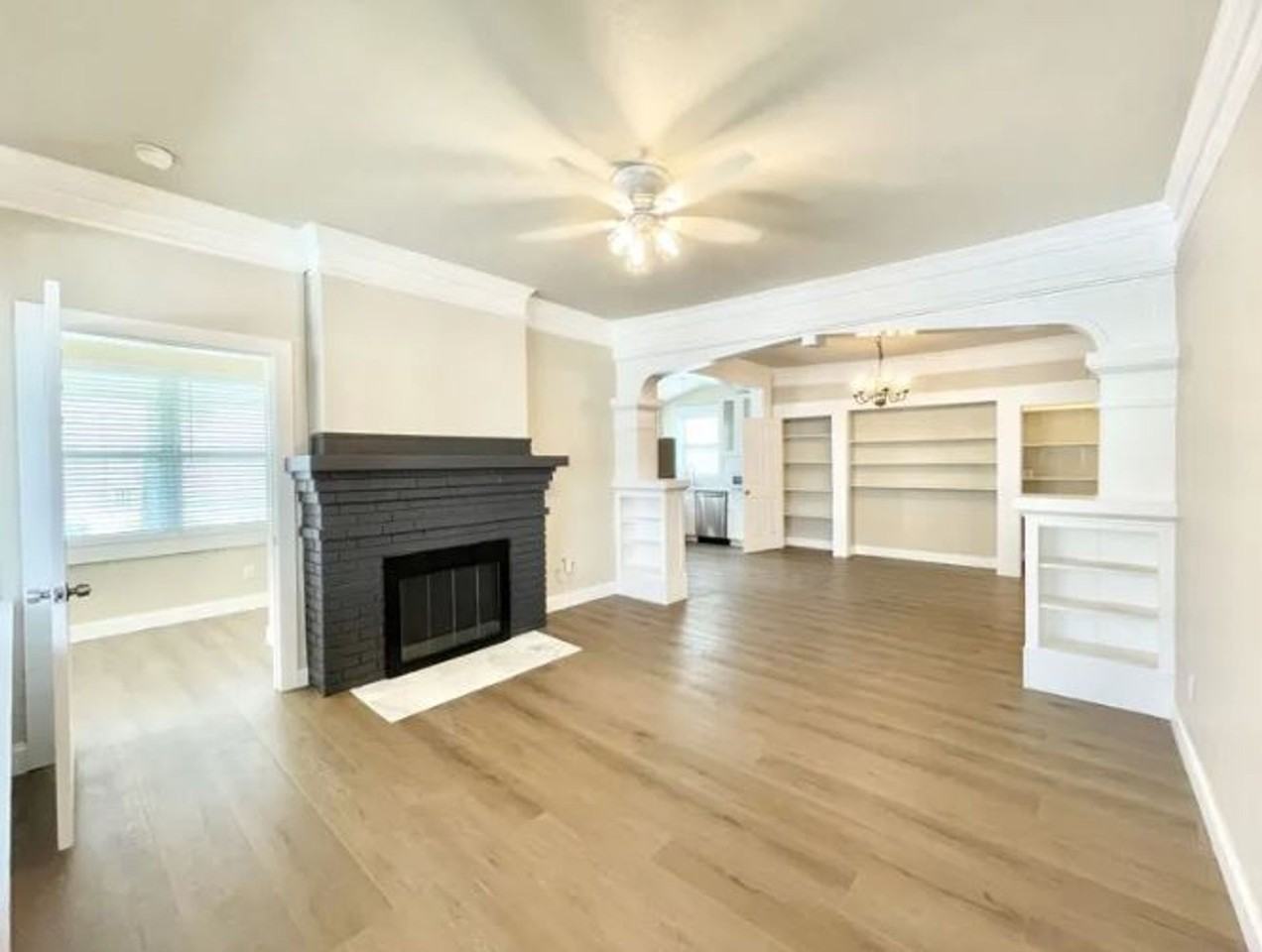 7700 Boca Ciega Dr - Photo 7 of 46