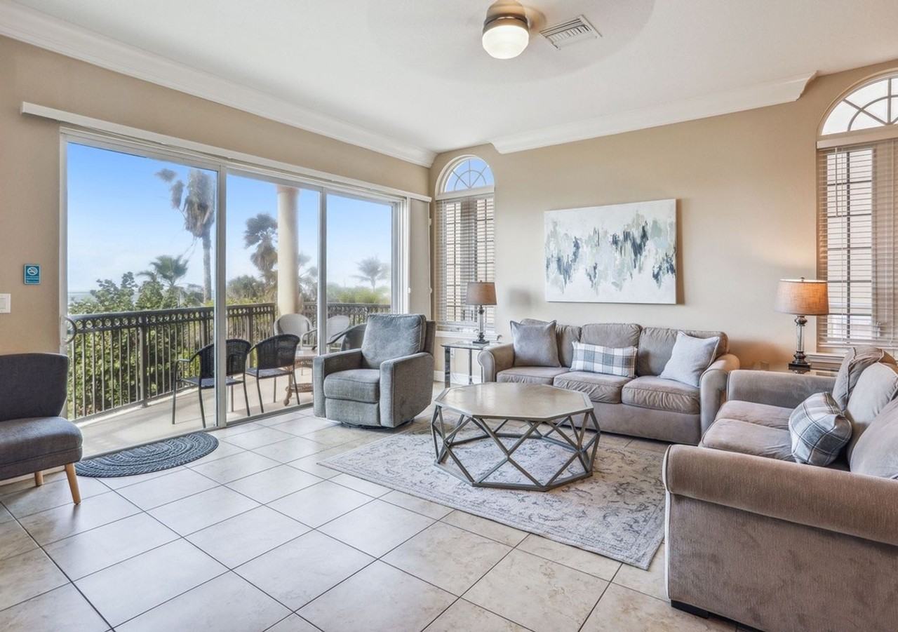 17810 Lee Ave - Photo 4 of 44