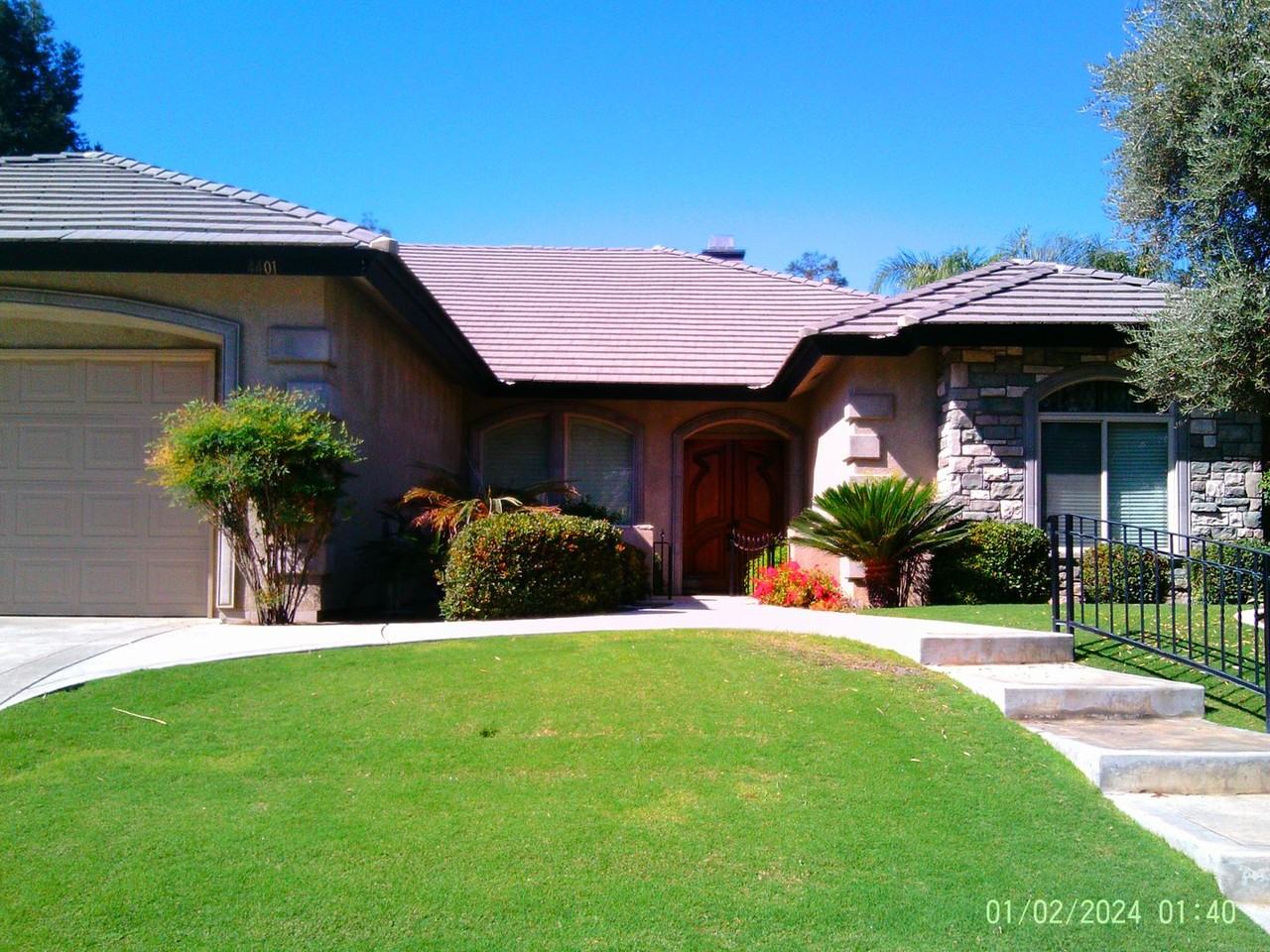 4401 Cron Way - Photo 2 of 30