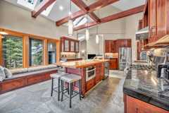 914 Jennifer St - Photo 1 of 1