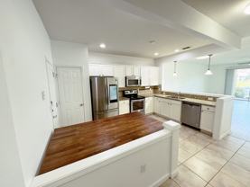 6798 Roundleaf Dr - Photo 1 of 1