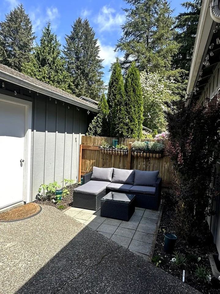 2821 60th Ln Se - Photo 2 of 28