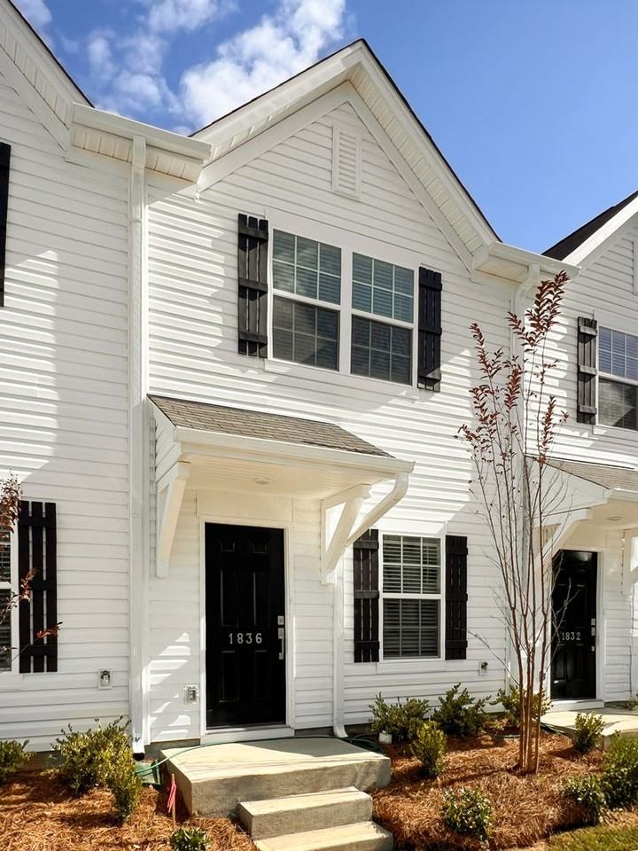 1836 Autumn Mist Dr - Photo 2 of 31