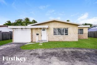 3141 Jackson Blvd - Photo 1 of 1