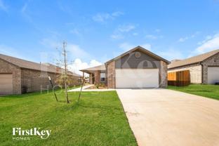 445 Labelle Ln - Photo 1 of 1