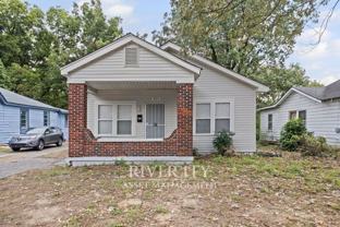 824 Carson St - Photo 1 of 1