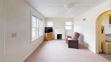 featured image of 303 N 15th St #1