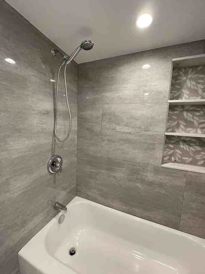 3659 W Eddy St #G - Photo 2 of 7