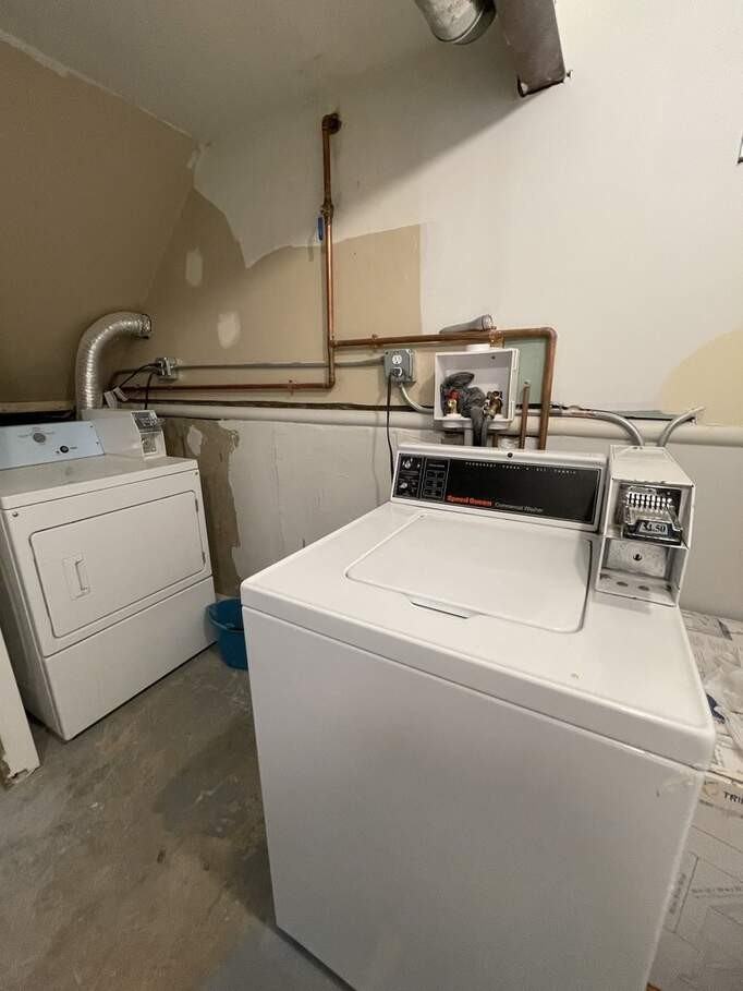 3659 W Eddy St #G - Photo 4 of 7