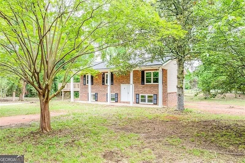32 Cherokee Ridge Rd #NA - Photo 2 of 17