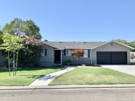 featured image of 2420 El Camino Dr #NA