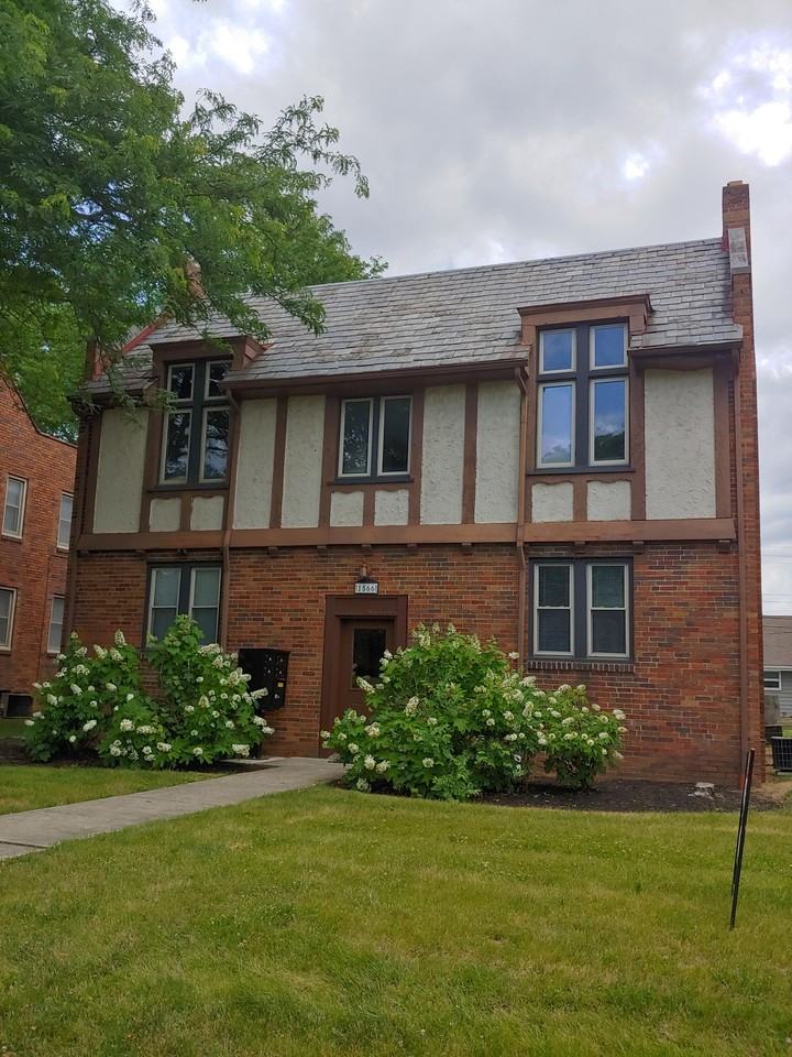 1566 Northwest Boulevard #1