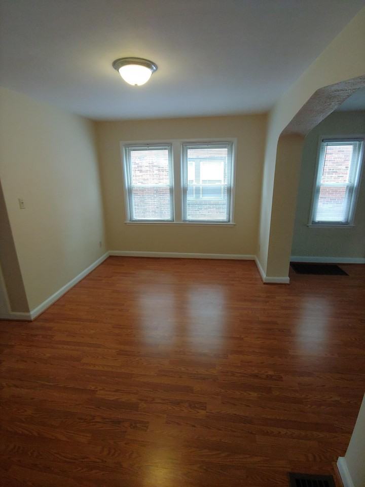 1566 Northwest Blvd #3 - Photo 6 of 10