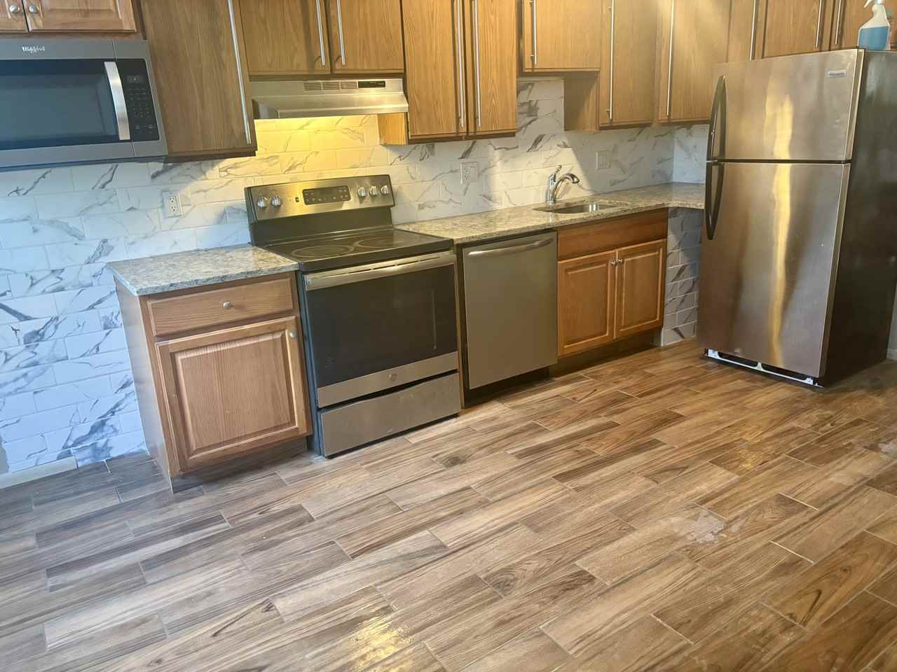 22 Main St #6 - Photo 2 of 8