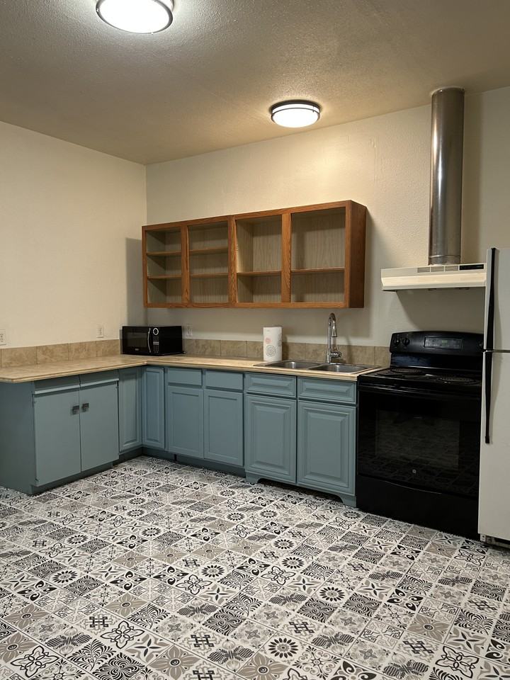 276 Adams Street #B - Photo 7 of 9