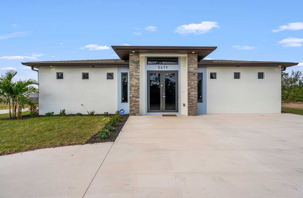 5479 S Biscayne Dr #A - Photo 2 of 9