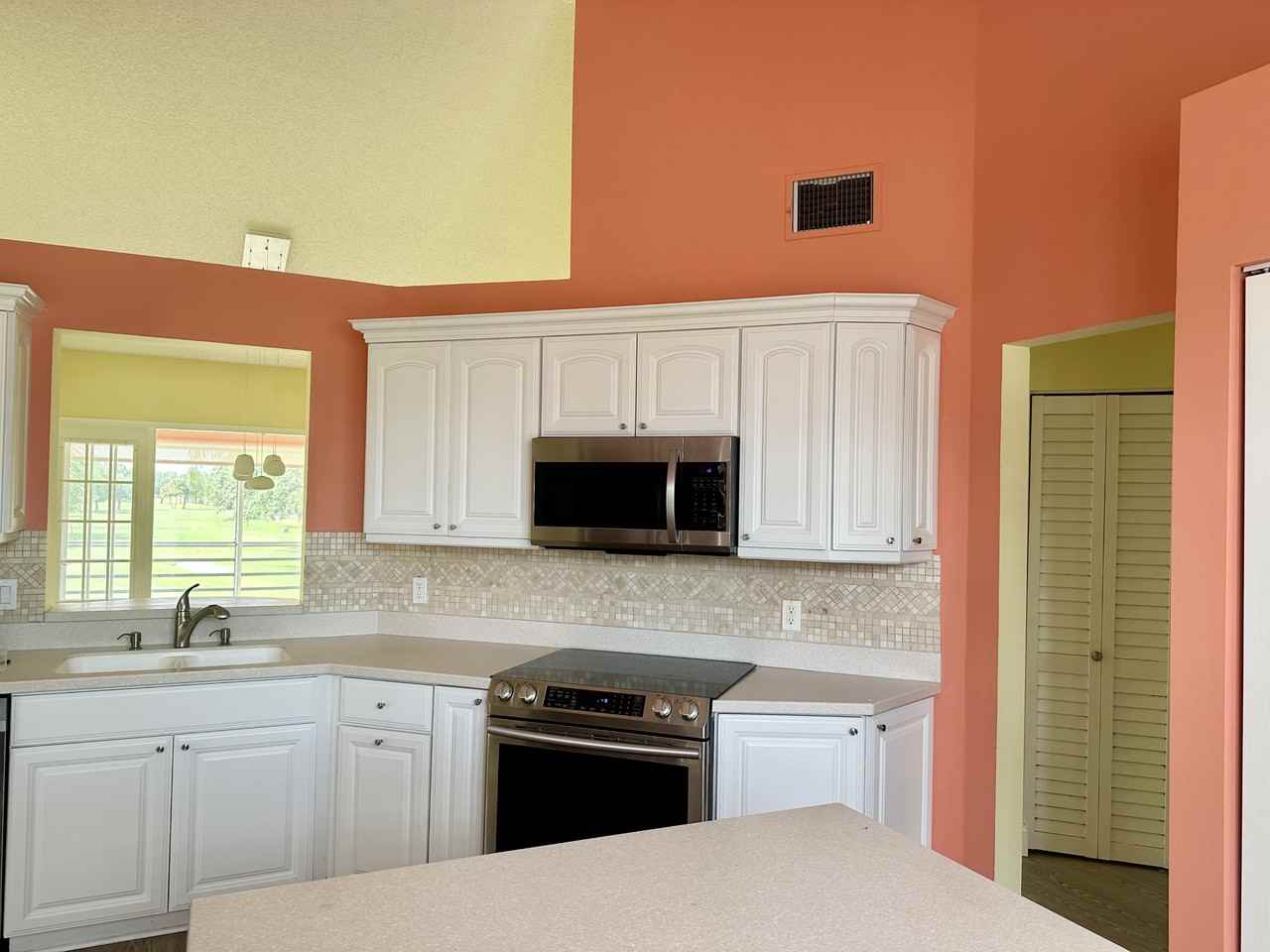 4330 Pinebrook Cir #11 - Photo 4 of 14