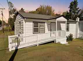 1701 Franklin Ave - Photo 1 of 1