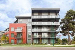 featured image of 3655 Victoria Dr