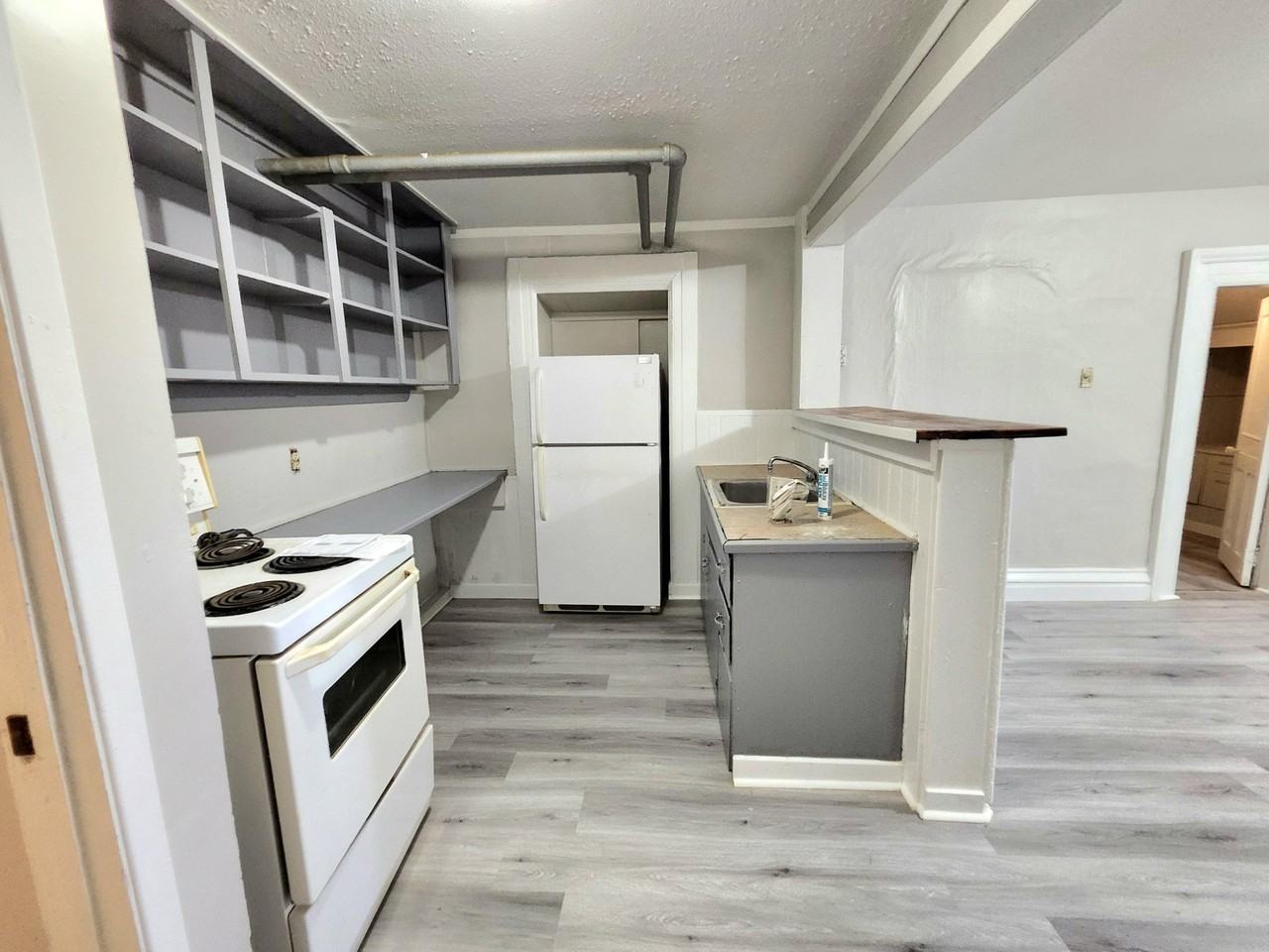 91 Carleton Street #91 - Photo 6 of 15