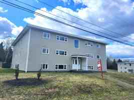 featured image of 8 -8 Scott Ave #8