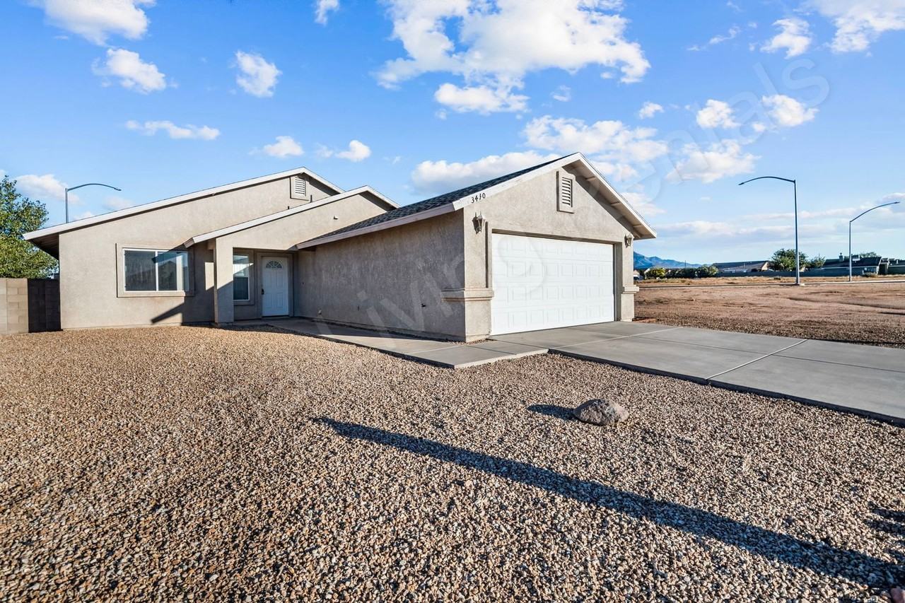 3470 N Jewel St - Photo 2 of 24