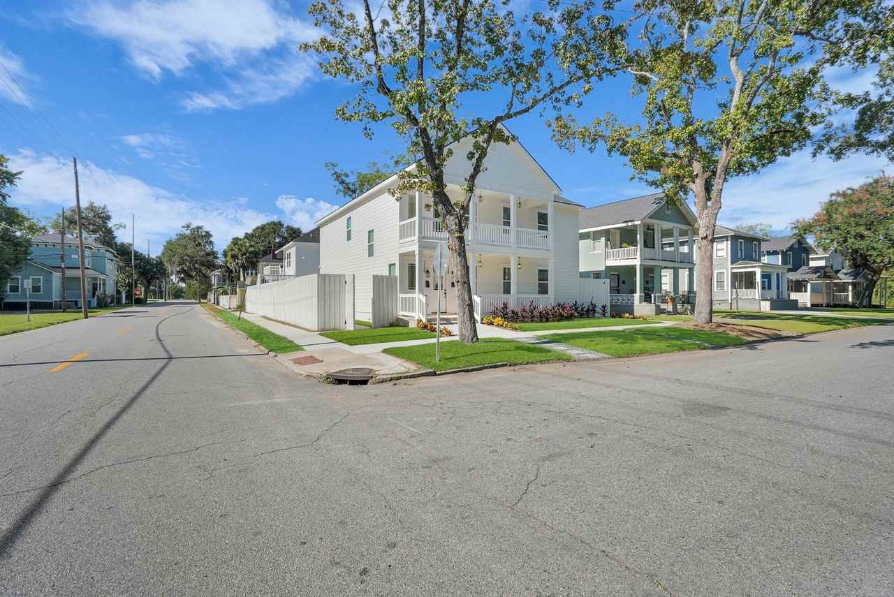 East Duffy Street - Photo 4 of 50