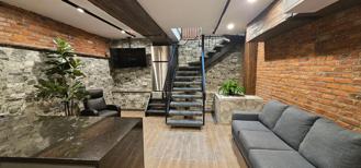 1028 Commonwealth Ave - Photo 1 of 1