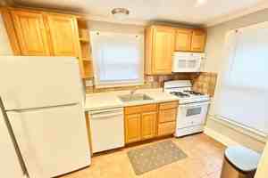 featured image of 920 Dewey Ave