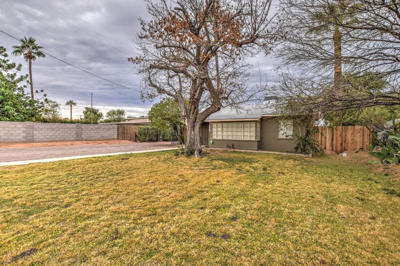 2504 North 52nd Street
