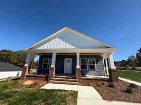 208 Home Ave - Photo 1 of 1