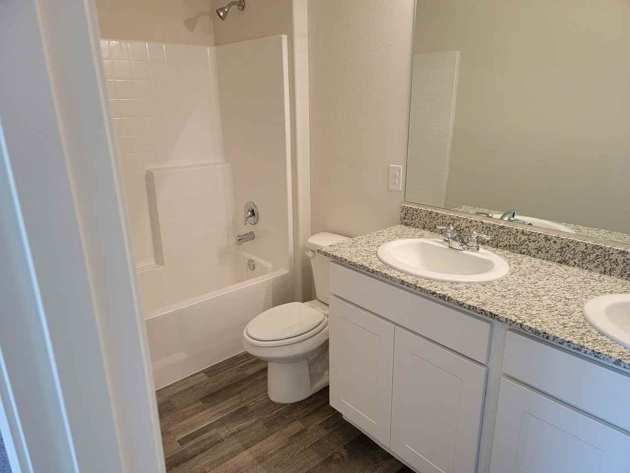 576 Holly St - Photo 7 of 18