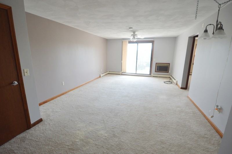 15 Mayo Dr #34 - Photo 7 of 32