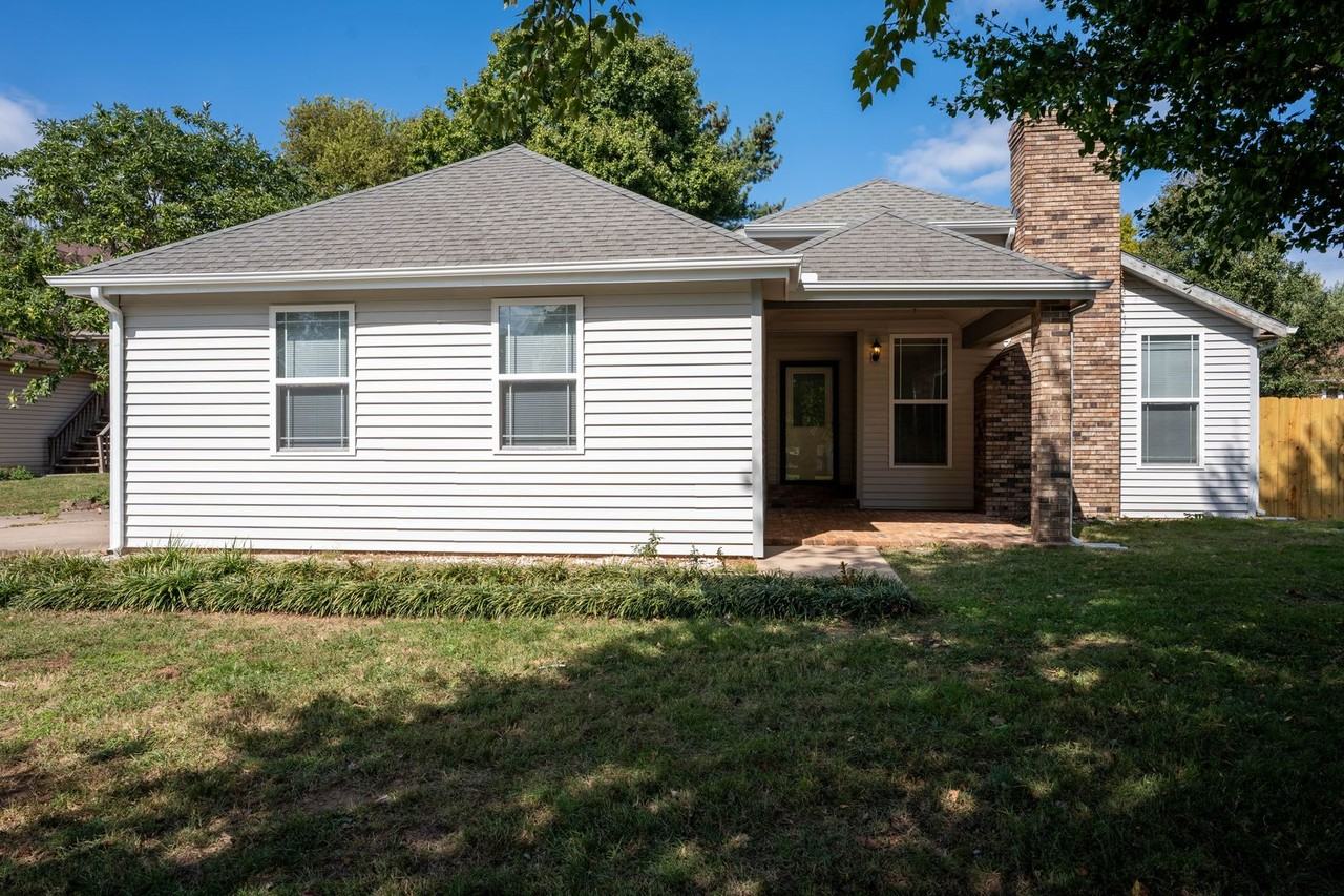 4135 E Autumn Ct - Photo 2 of 28
