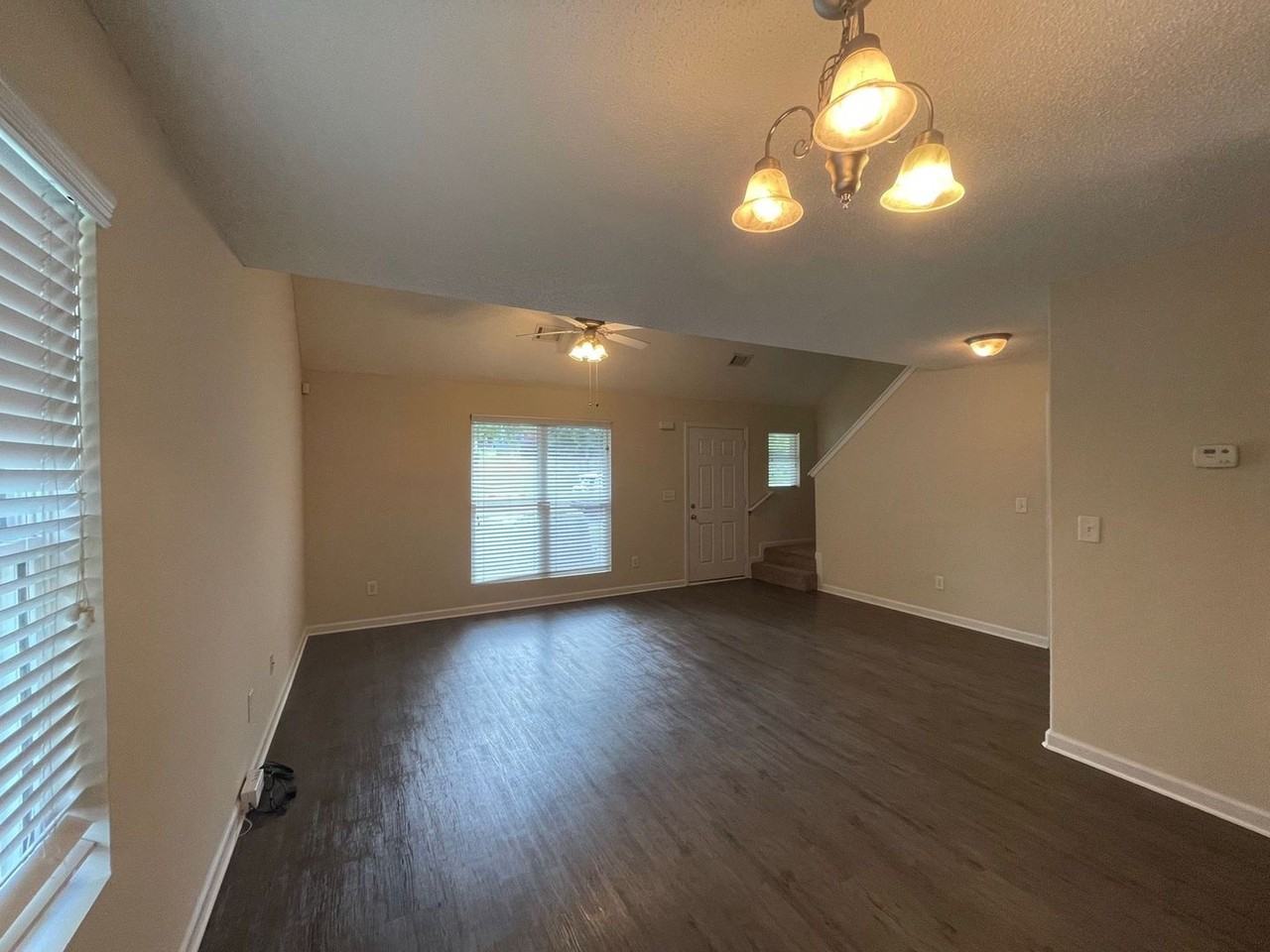 106 Katydid Dr - Photo 2 of 16