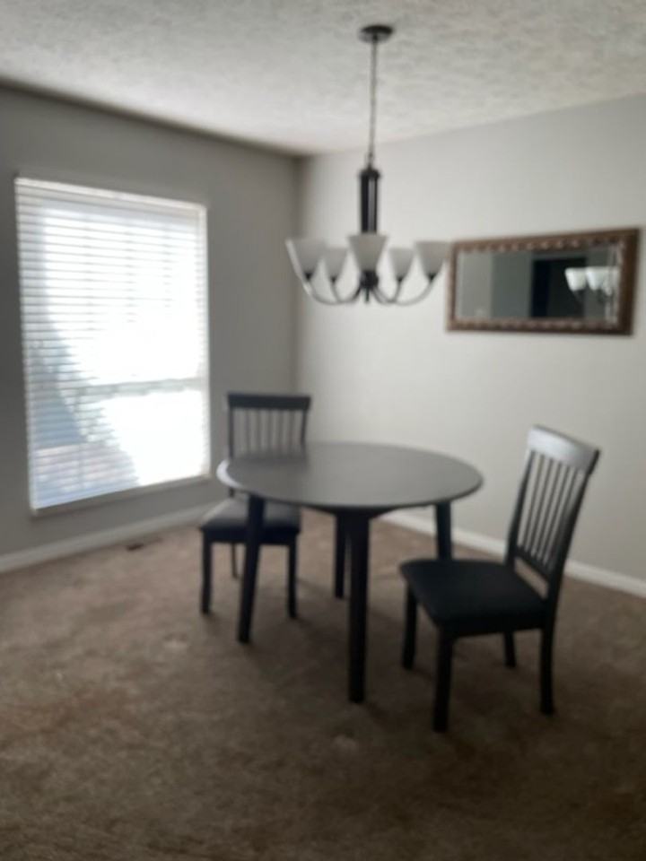 771 E Waterloo Ct - Photo 4 of 7