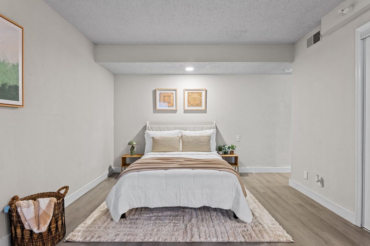 Avia Apartments - Photo 6 of 50