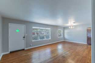 4305 Cummings Dr - Photo 1 of 1